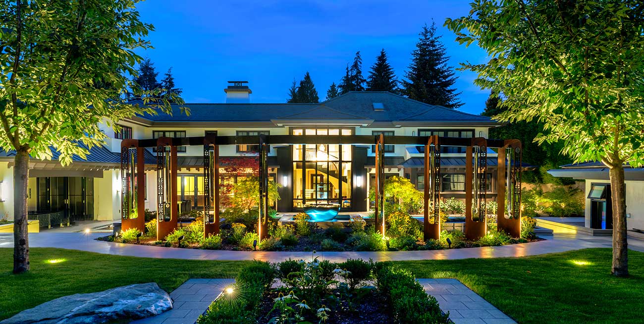 Garden Centrepiece: Huge Wind Chimes and Water Feature for Asian Style